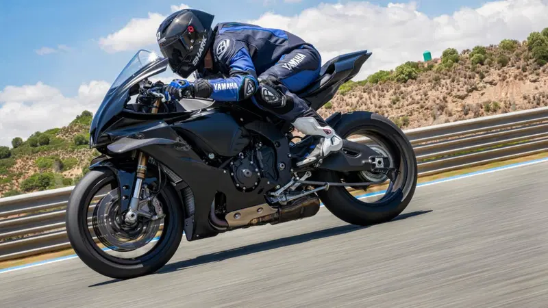 Yamaha YZF R1 Race (2025 - 26) (10)
