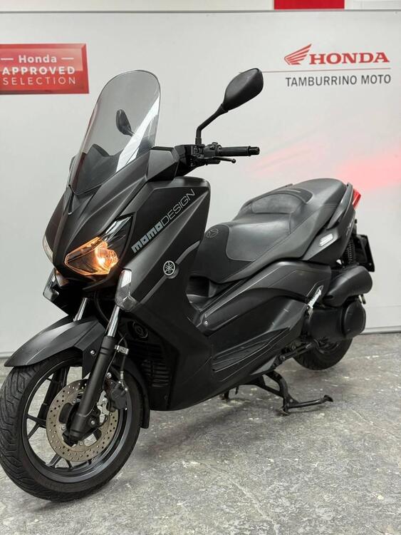 Yamaha X-Max 250 Momodesign (2015 - 16) (4)