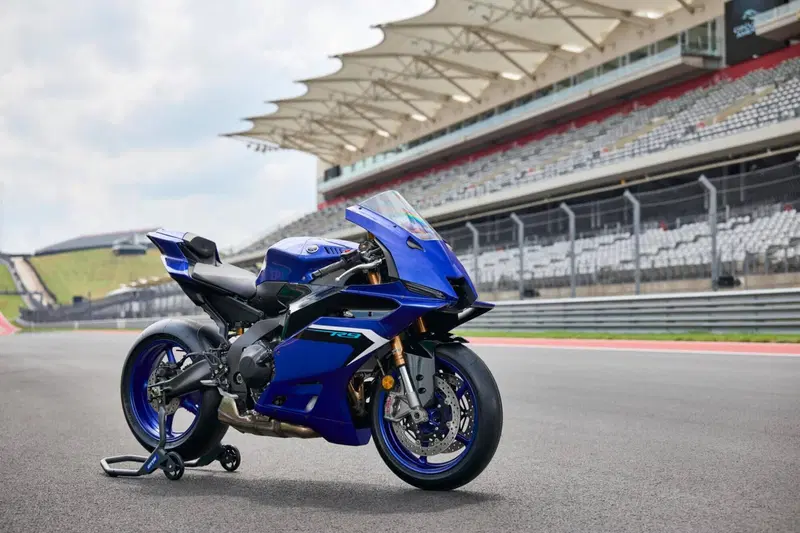 Yamaha YZF R9 (2025 - 26) (18)
