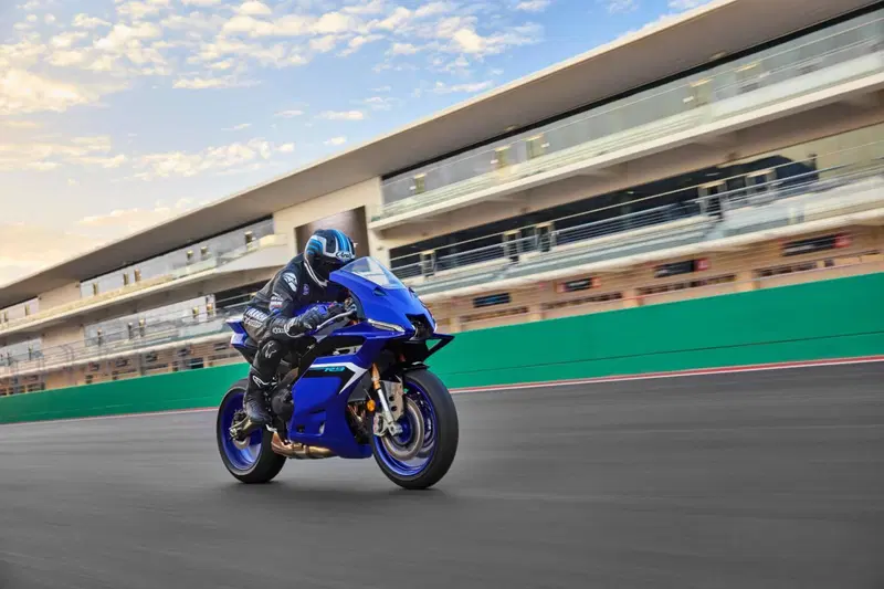 Yamaha YZF R9 (2025 - 26) (20)
