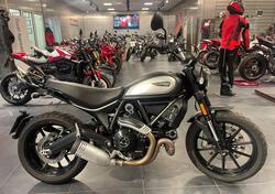 Ducati Scrambler 800 Icon Dark (2021 - 22) usata