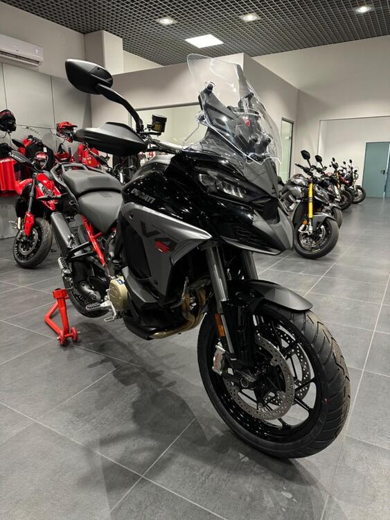 Ducati Multistrada V4 S (2025) (5)