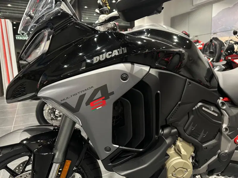 Ducati Multistrada V4 S (2025 - 26) (3)
