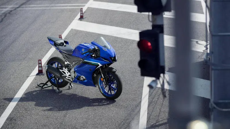 Yamaha YZF R125 (2023 - 26) (7)