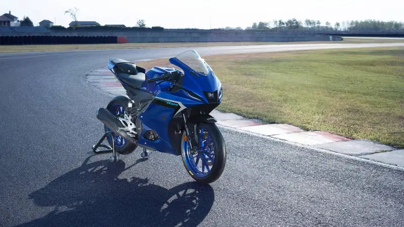 Yamaha YZF R125 (2023 - 26) (10)