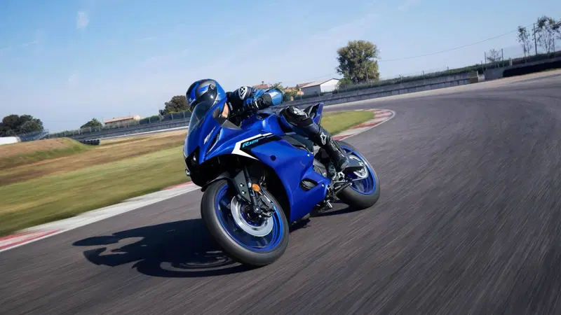 Yamaha YZF R125 (2023 - 26) (14)