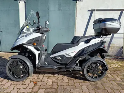 Quadro Quadro 4 (2017 - 18) usata