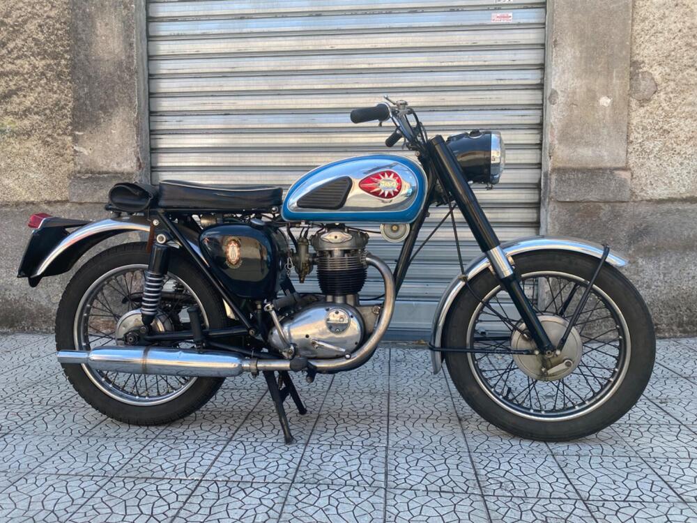 Bsa B40