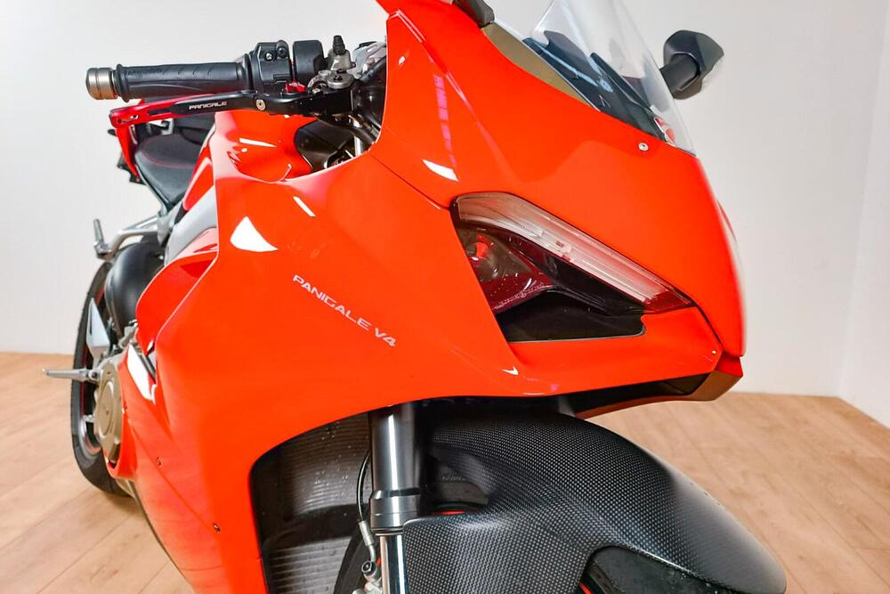 Ducati Panigale V4 (2025) (5)