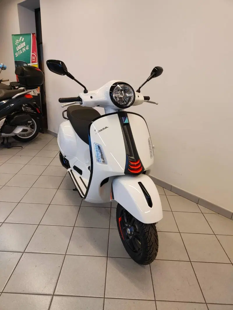 Vespa GTS 310 Supersport (2025 - 26) (6)