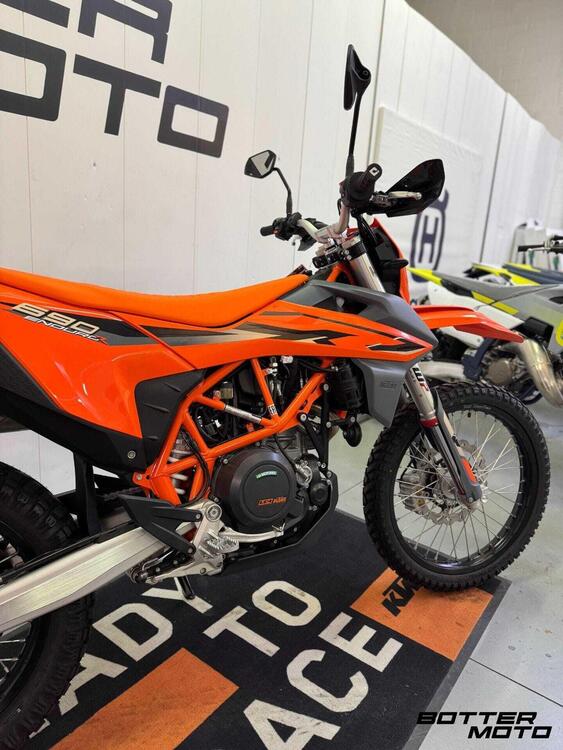 KTM 690 Enduro R (2022 - 24) (3)