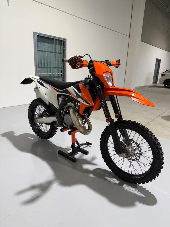 KTM 125 SX (2021) (5)