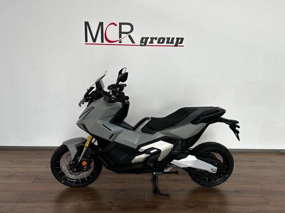 Honda X-ADV 750 (2025) (2)