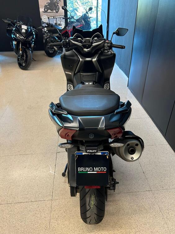 Yamaha T-Max 530 DX (2017 - 19) (4)