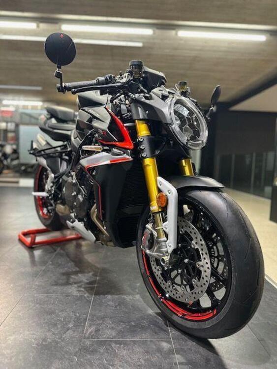 MV Agusta Brutale 1000 RR (2021 - 25) (4)