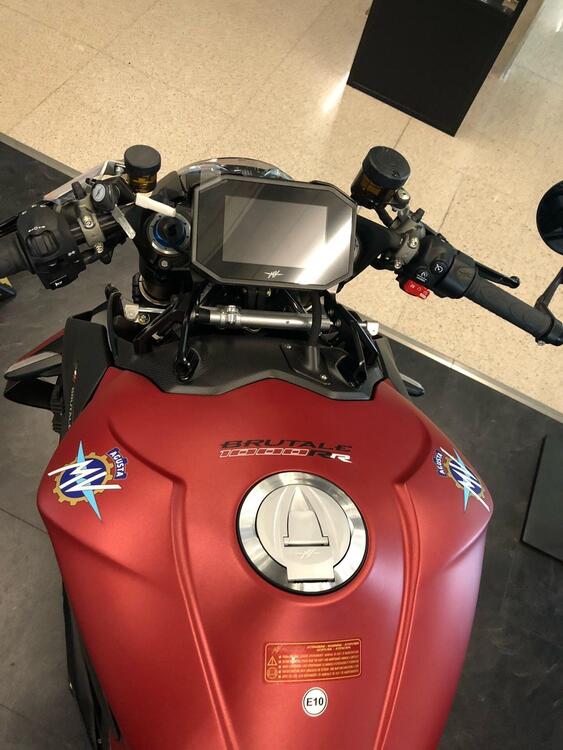 MV Agusta Brutale 1000 RR (2021 - 25) (5)