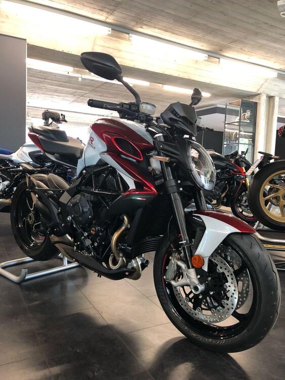 MV Agusta Brutale 800 RR (2021 - 25) (2)