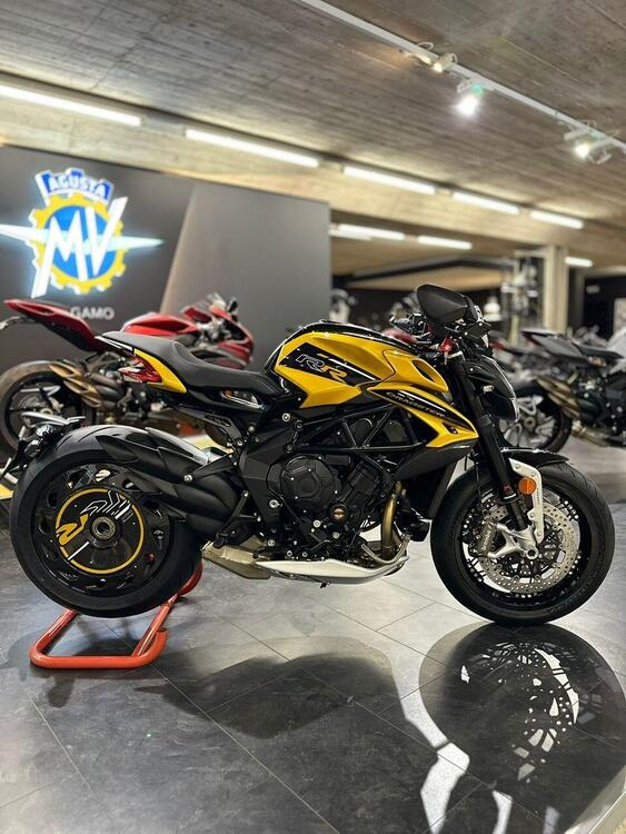 MV Agusta Dragster 800 RC SCS (2021 - 22)