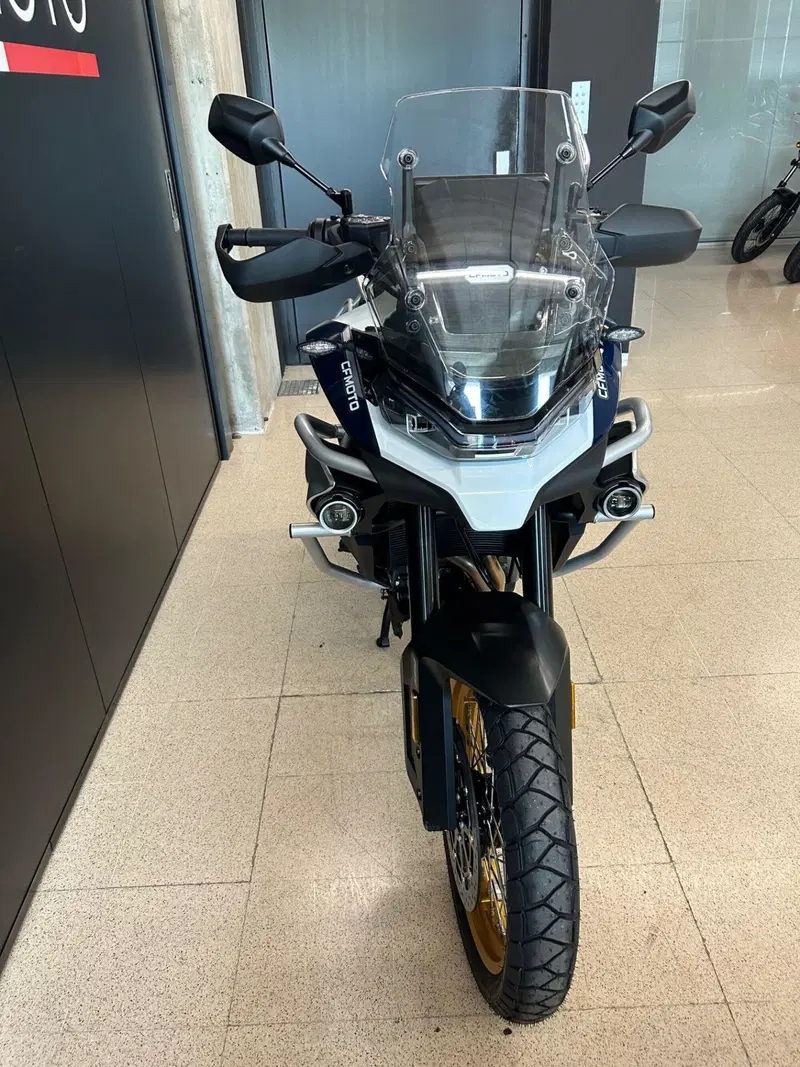 CFMOTO 800MT Explore (2023 - 26) (3)