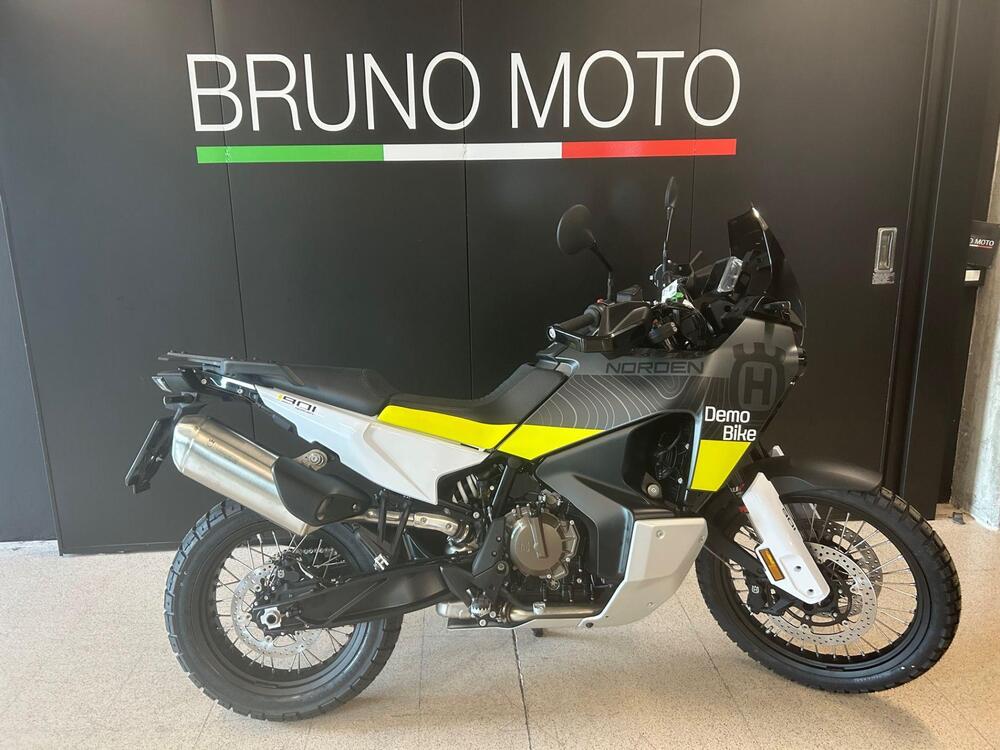 Husqvarna Norden 901 (2022 - 25)