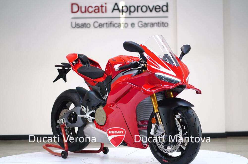 Ducati Panigale V4 (2025) (2)