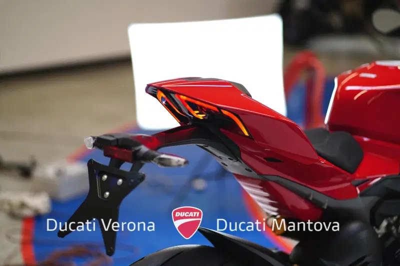 Ducati Panigale V4 (2025 - 26) (11)