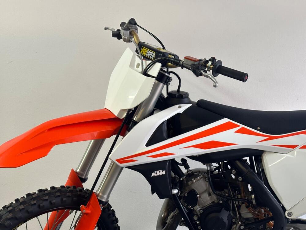 KTM 125 SX (2017) (4)