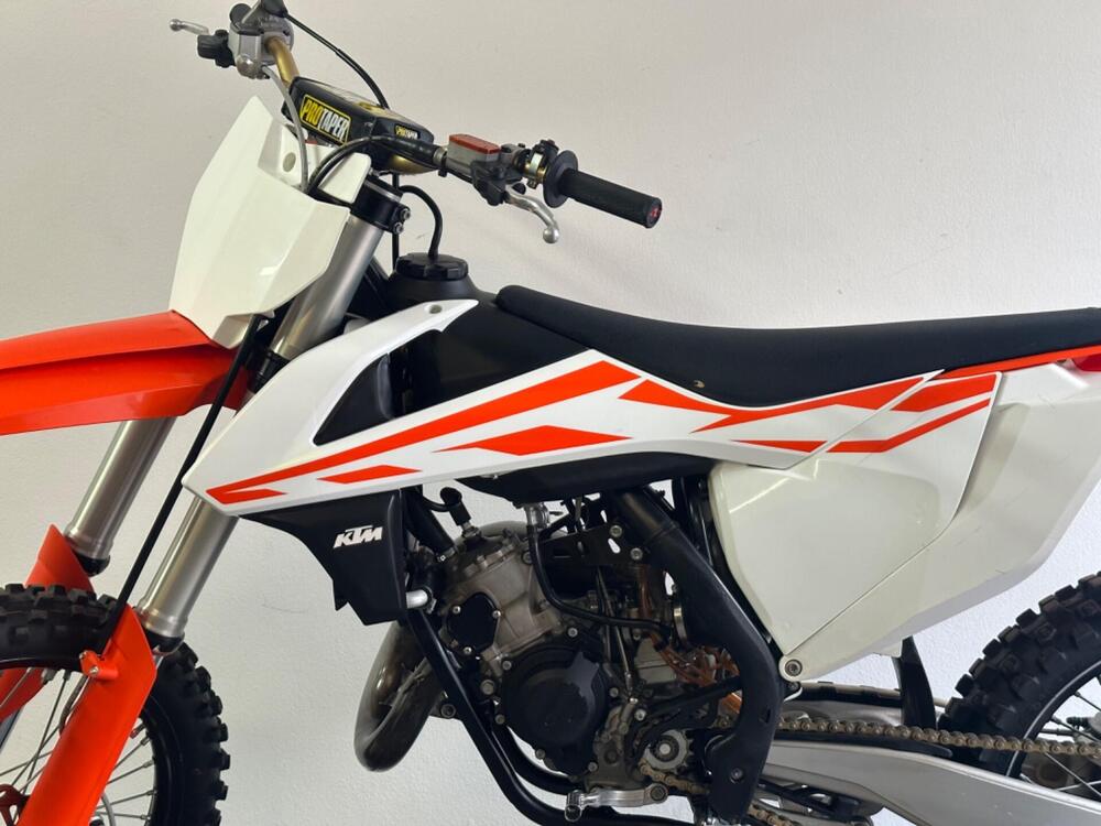 KTM 125 SX (2017) (5)