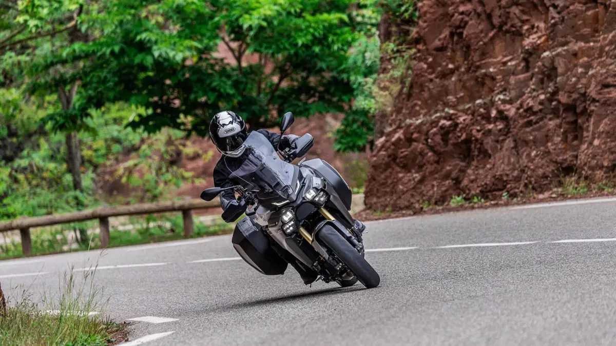 Yamaha Tracer 9 GT (2025 - 26) (18)