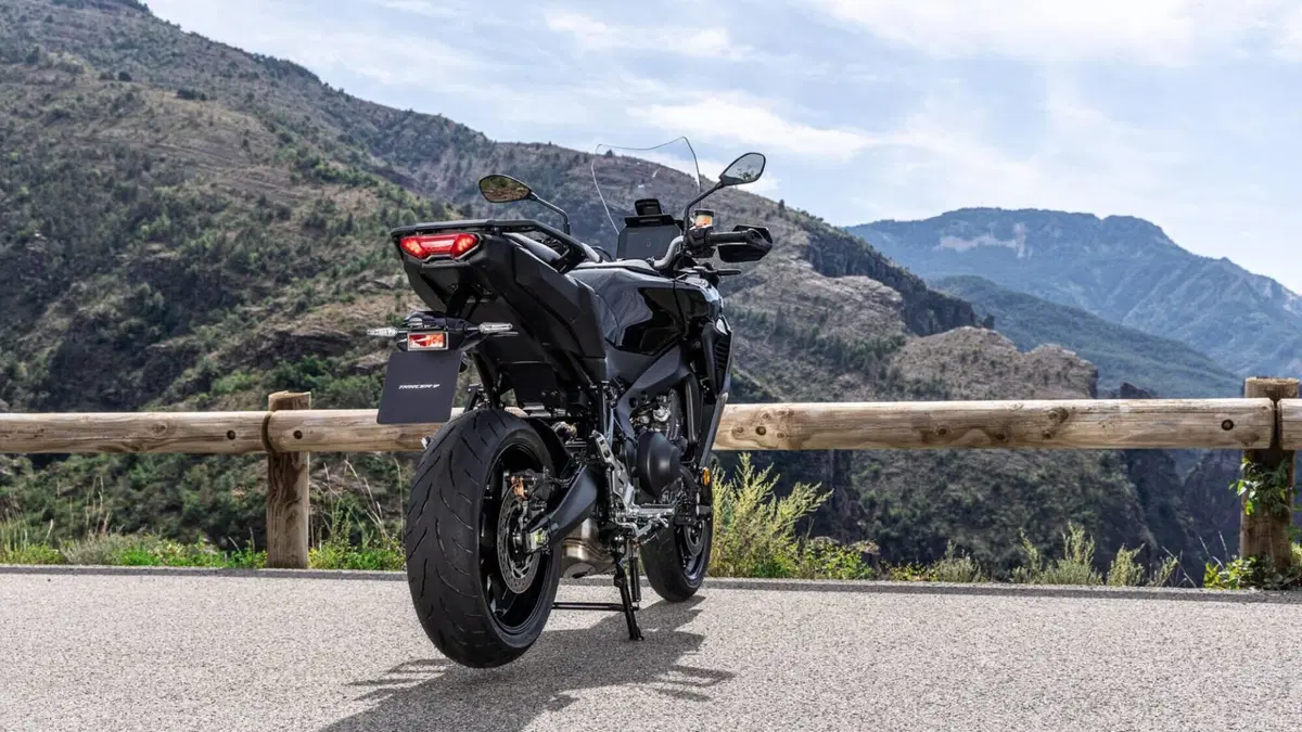 Yamaha Tracer 9 (2025 - 26) (12)