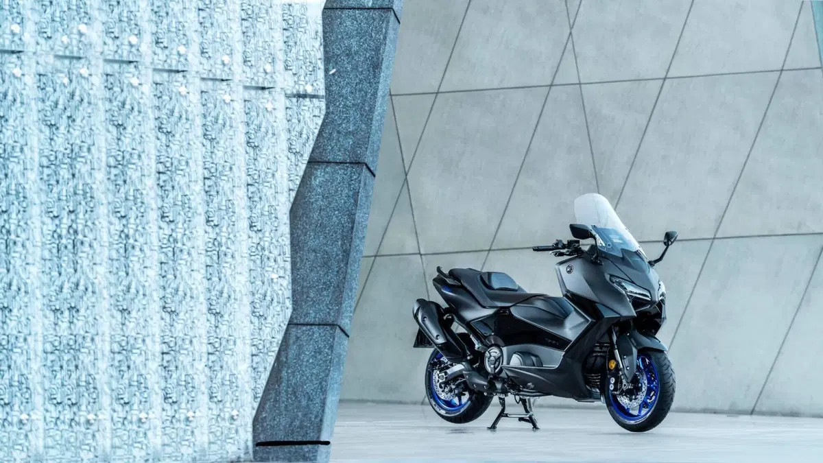 Yamaha T-Max 560 (2025 - 26) (15)