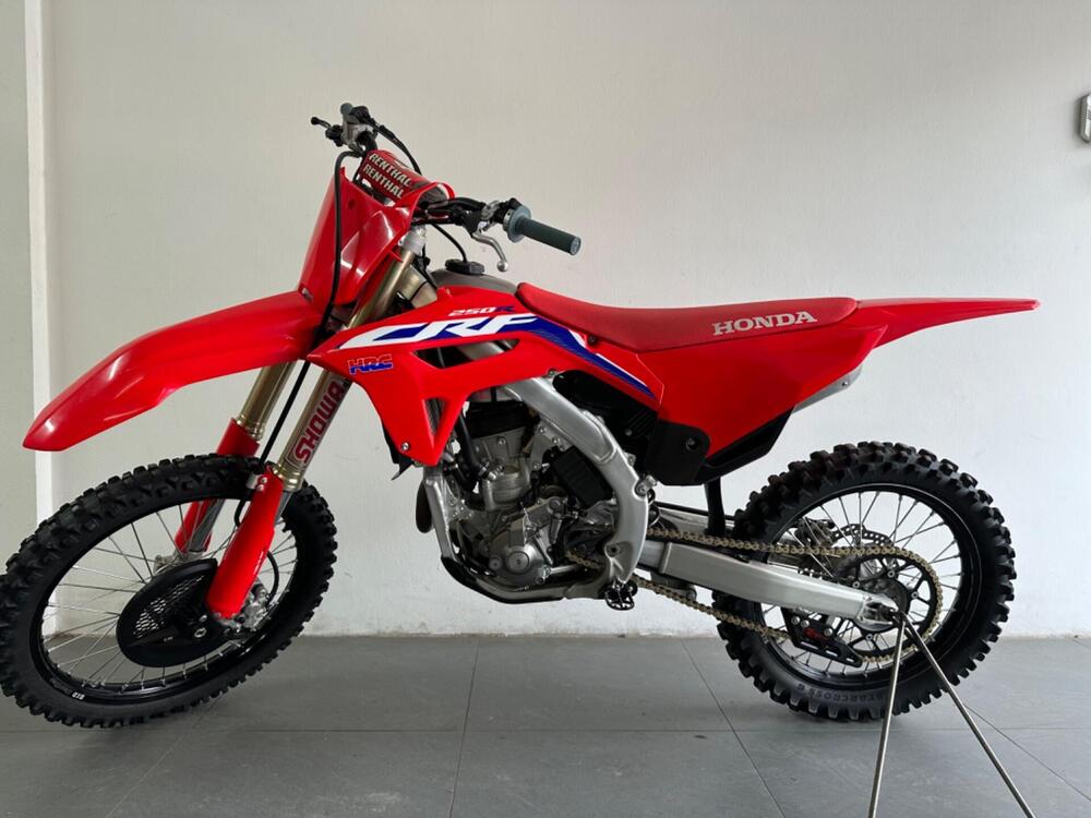 Honda CRF 250 R (2022) (2)