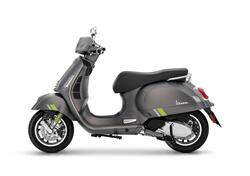 Vespa GTS 300 Super Tech (2023 - 24) nuova