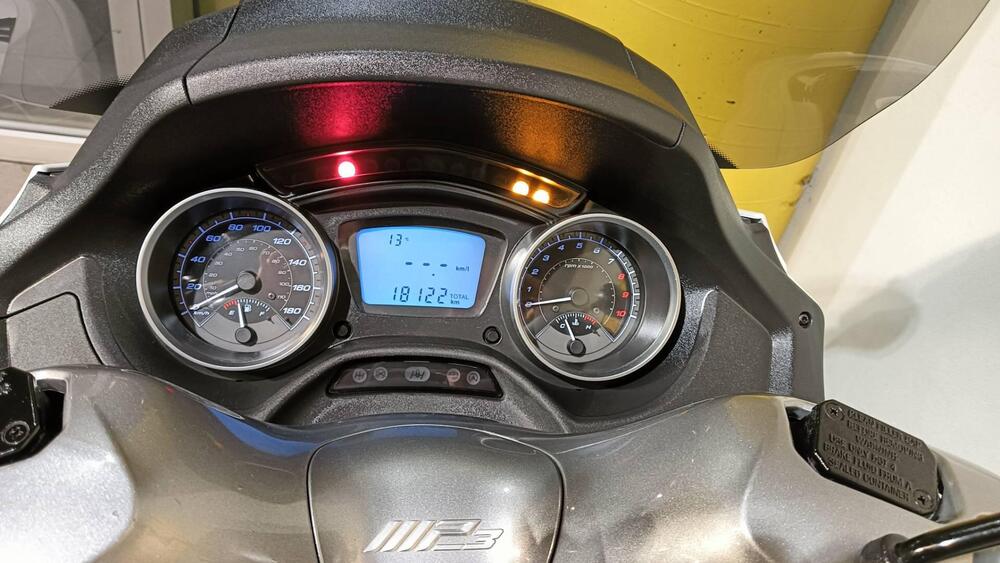 Piaggio Mp3 300 ie Business LT ABS (2014 - 16) (5)