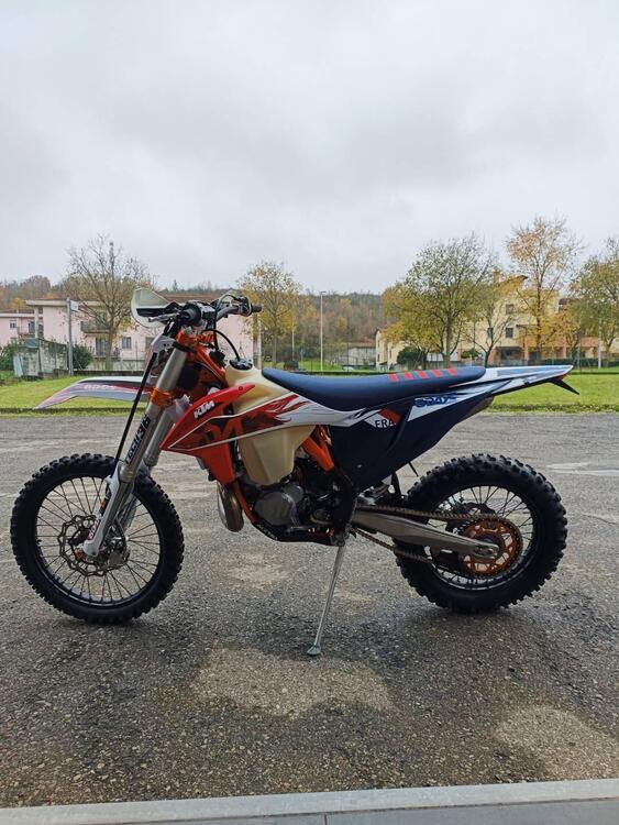 KTM 250 EXC TPI Six Days (2023) (2)