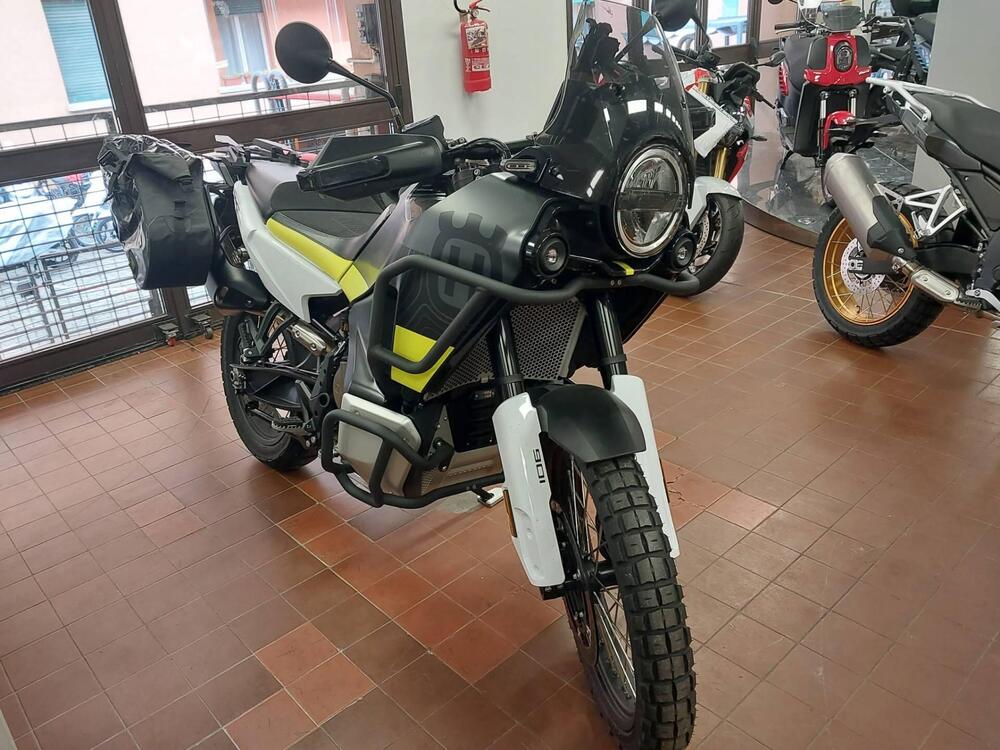 Husqvarna Norden 901 (2022 - 25) (4)