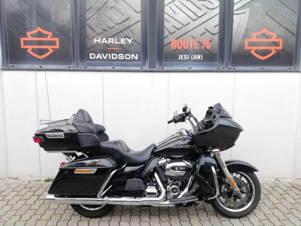 Harley-Davidson 114 Road Glide Ultra (2019) - FLTRXU