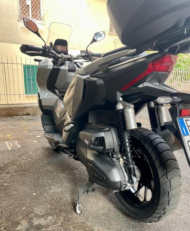 Honda ADV 350 (2022 - 24) (5)