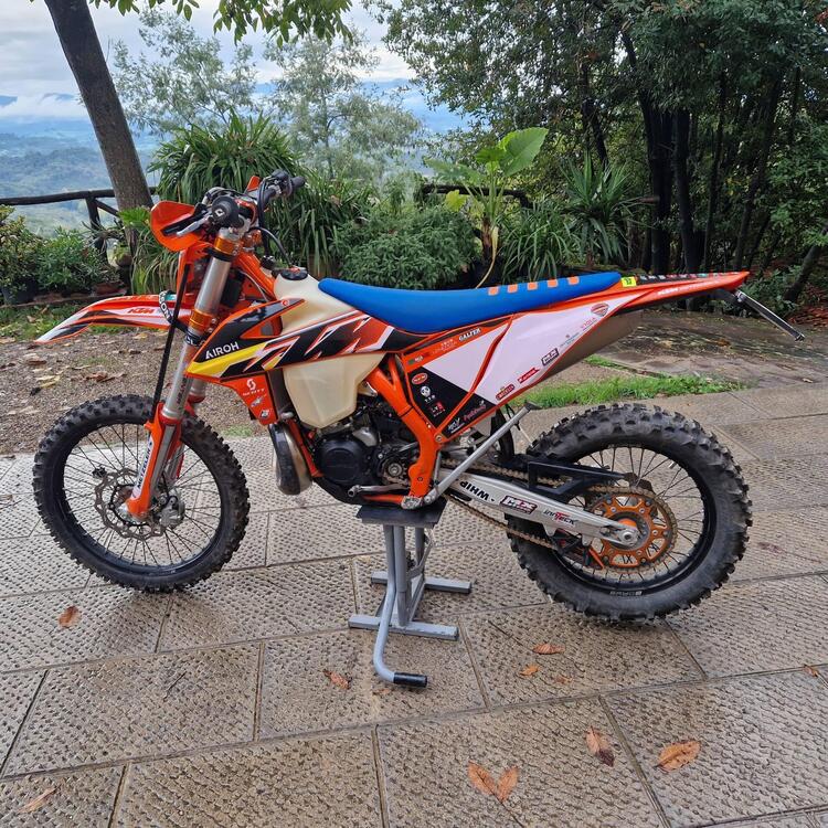 KTM 300 EXC TPI Six Days (2022)