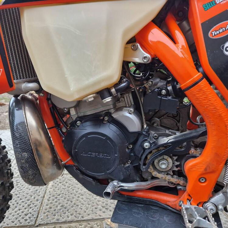 KTM 300 EXC TPI Six Days (2022) (5)