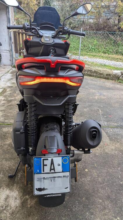 Aprilia SR 125 GT Sport ABS (2022 - 24) (2)