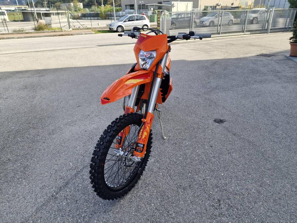 KTM 250 EXC Six Days (2025) (5)