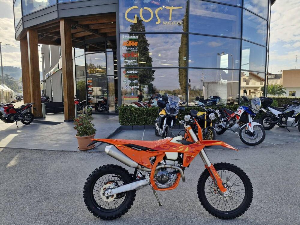 KTM 350 EXC-F Six Days (2025)