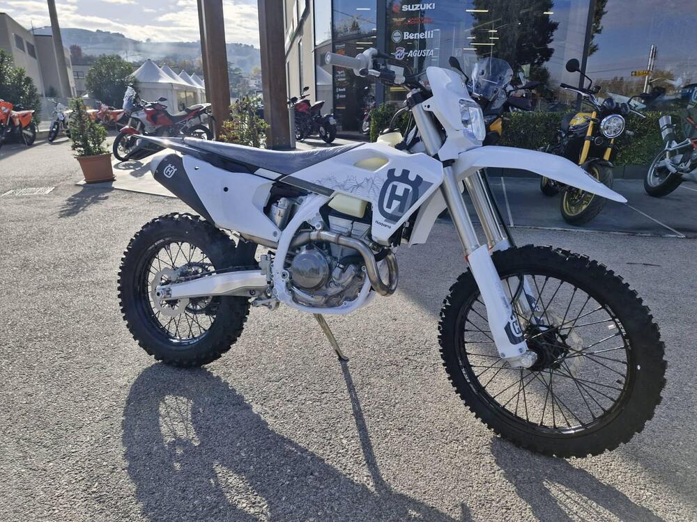 Husqvarna FE 350 Pro (2025) (5)