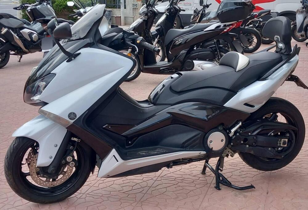 Yamaha T-Max 530 (2012 - 14) (4)