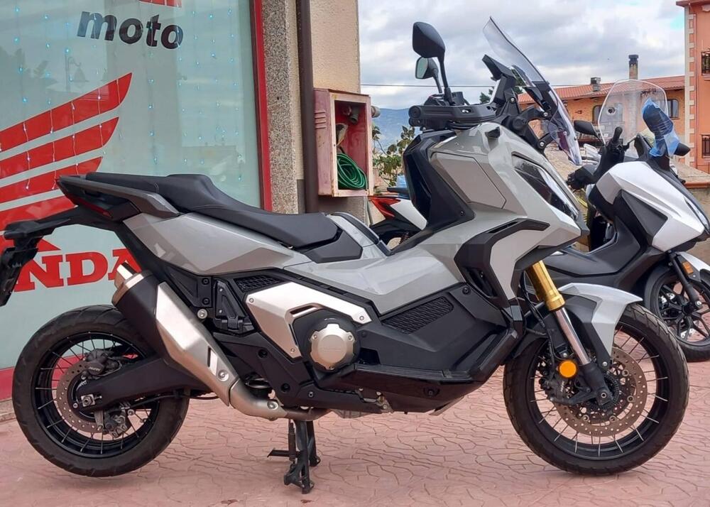 Honda X-ADV 750 DCT (2021 - 24) (2)