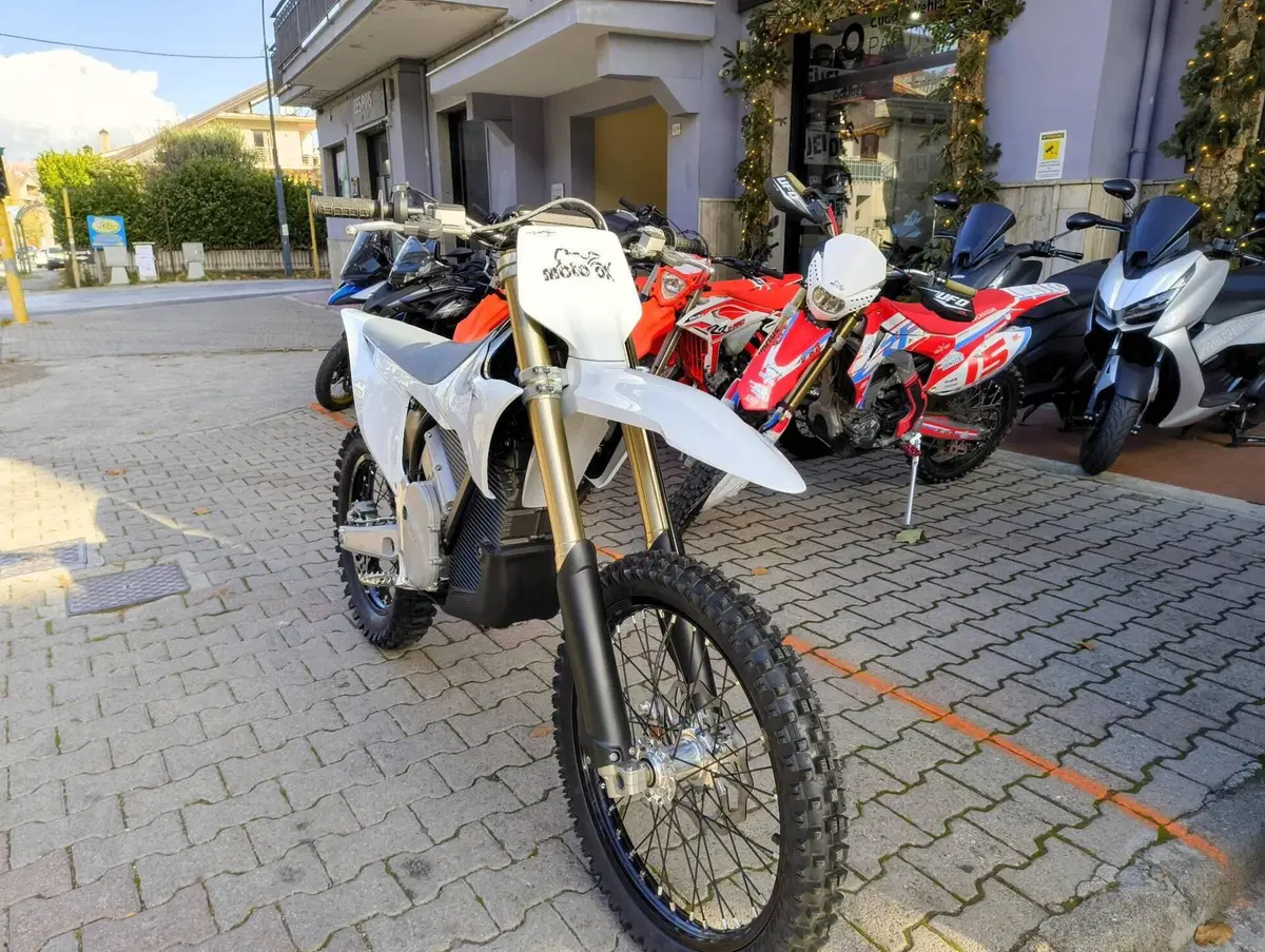 Stark Future Varg MX (2024 - 26) (2)