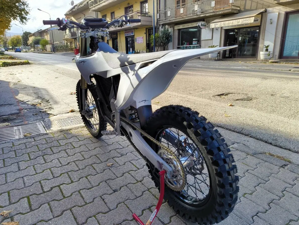 Stark Future Varg MX (2024 - 26) (4)