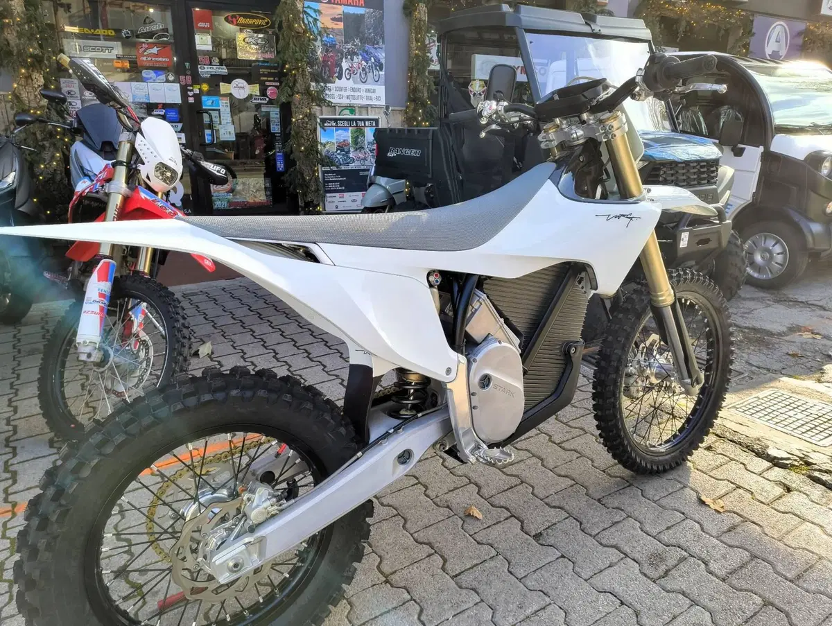 Stark Future Varg MX (2024 - 26) (3)