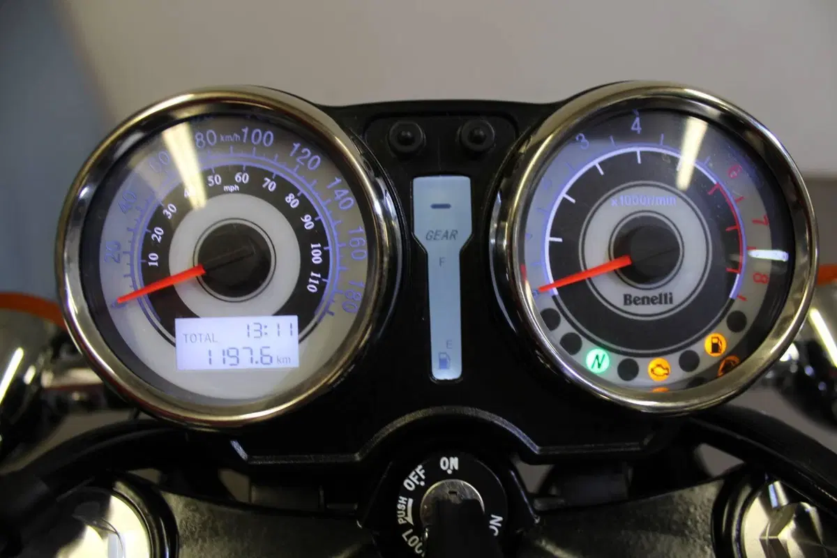Benelli Imperiale 400 (2021 - 25) (3)